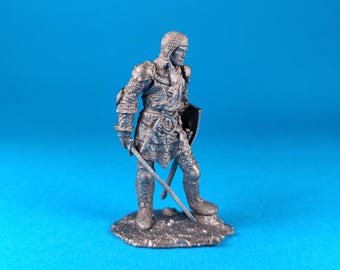 Figurine Chevalier Médiéval 90mm En étain - Occasion