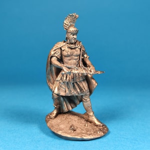 Zinnminiatur 54 mm, Figur eines Prätorianeroffiziers, 1. Metallfigur Prätorianer Offizier. Maßstab 1:32, Zinn 54 mm