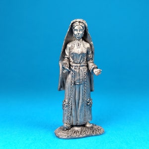 Tin miniature figurine of Bride in ancient Israel, metal figurine of Bride in ancient Israel Scale / 1:32 (54mm)