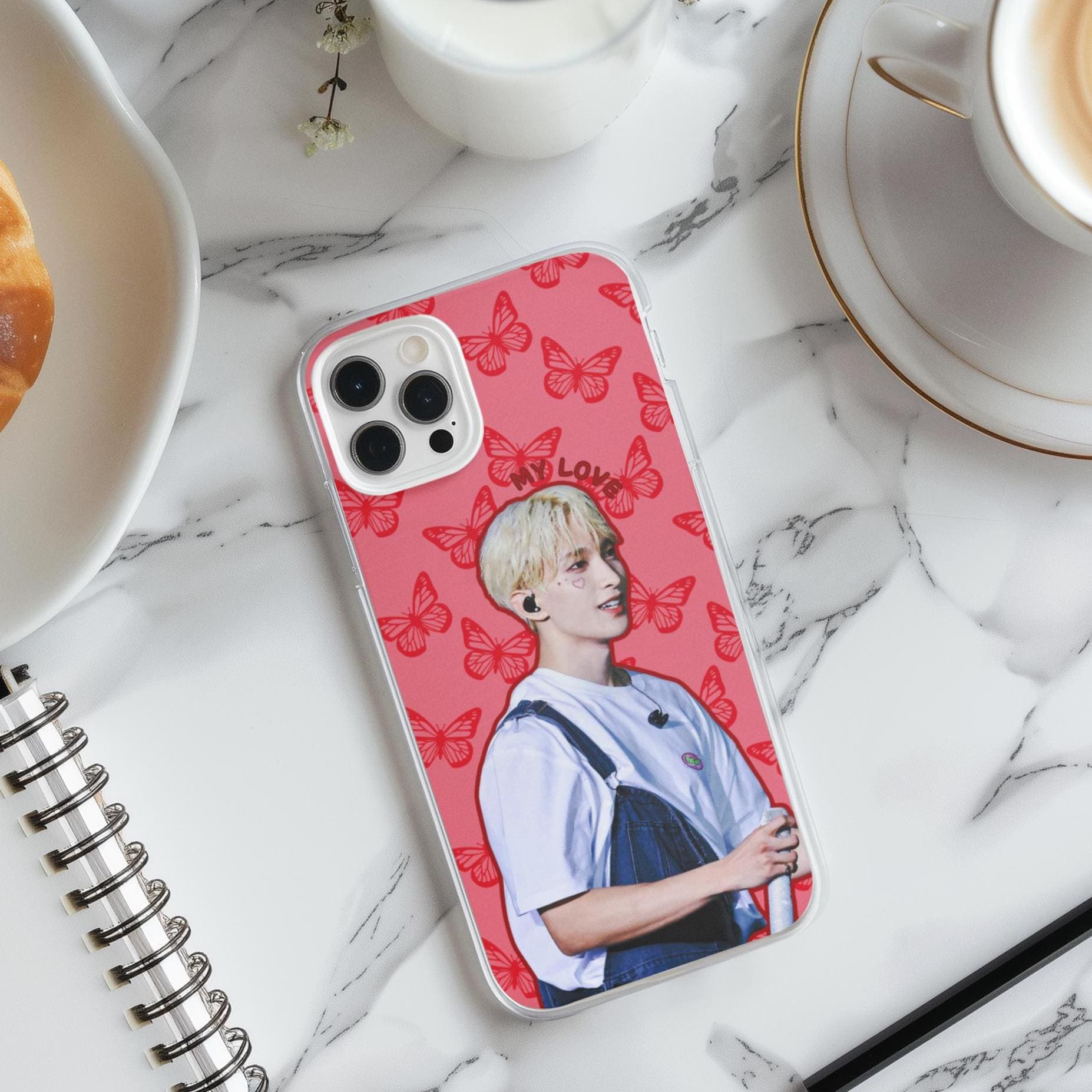 SEVENTEEN　スマホケース　新品未開封 1970810093.jpg?1689320375