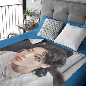 Jungkook Photo Blanket Jeon Jungkook, Personalized Merch, Velveteen Blanket, Custom Gift for Army KPop Fans K-Pop Merch Fun Gift JK Cute BTS