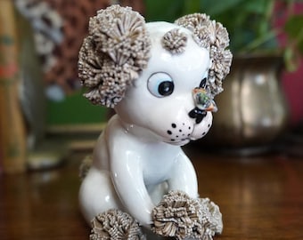 1950年代のヴィンテージスパゲッティプードルの子犬、犬好き、磁器の