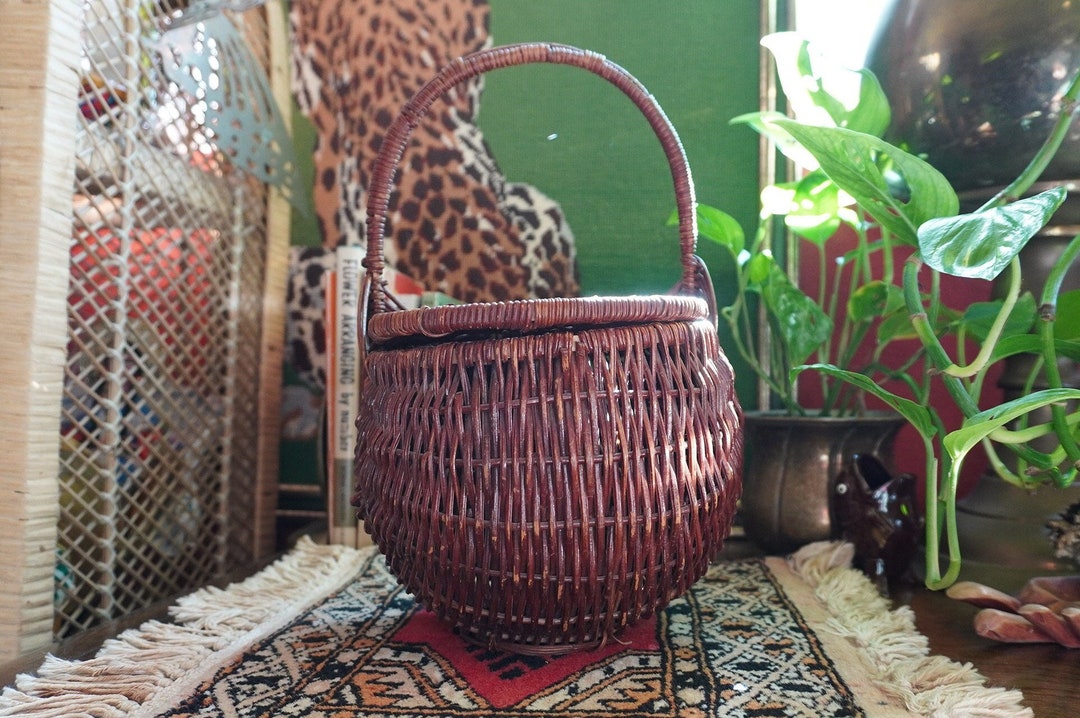 Vintage Dark Brown Wicker Planter Basket With Handle Vintage Boho Wall