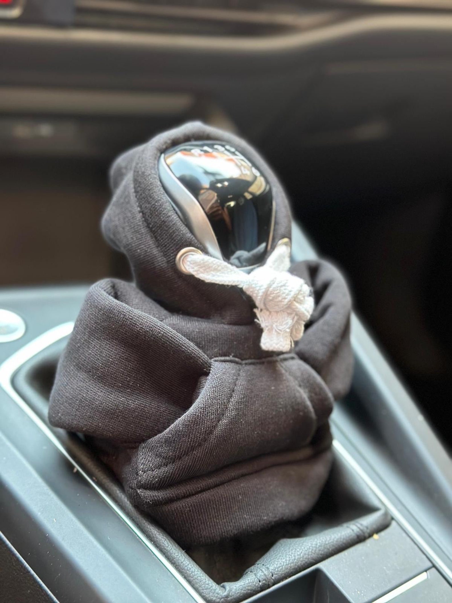 HXOUSE Skull Gear Shift Hoodie - Easy To Put & Remove Shifter Hoodie Zipper Soft Comfortable Fabric Shift Knob Hoodie Fits Car Shifters Enhance Driving Expe