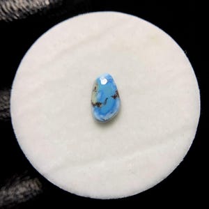 Golden Hill Turquoise, Freeform Cabochon, 9x6x2 MM, 1 CTS, Beautiful Cabochon,#17077