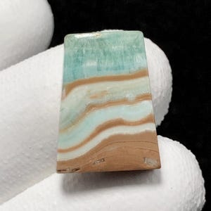 Boulder Wave Caribbean Calcite, Cushion Cabochon, 19x15x5 MM, 15 CTS, Beautiful Cabochon,#14950