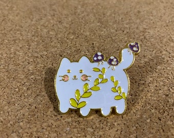 Mushroom cat enamel push pin