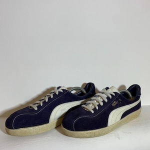 EU42 UK7 1/2  Vintage Puma Azzurro made in Italy 80er