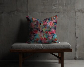 MOD BLOOM | Vintageinspirerad kudde med dämpad blommig design, klassisk elegans, tidlös heminredning, present till henne, skedblomma, dekorativ kudde, retro