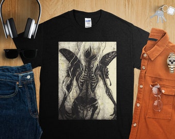 Camisa estética de arte escura, roupas grunge, camiseta de terror gótico Fairycore, camisa de espírito de fada, camisa de fada escura, camisa de caveira de anjo rosa