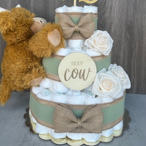 Highland Cow Diaper Cake Baby Shower Gift Gender Neutral Gift Baby Shower Centerpiece Baby Shower Decor Holy Cow Baby Shower Diaper Cake