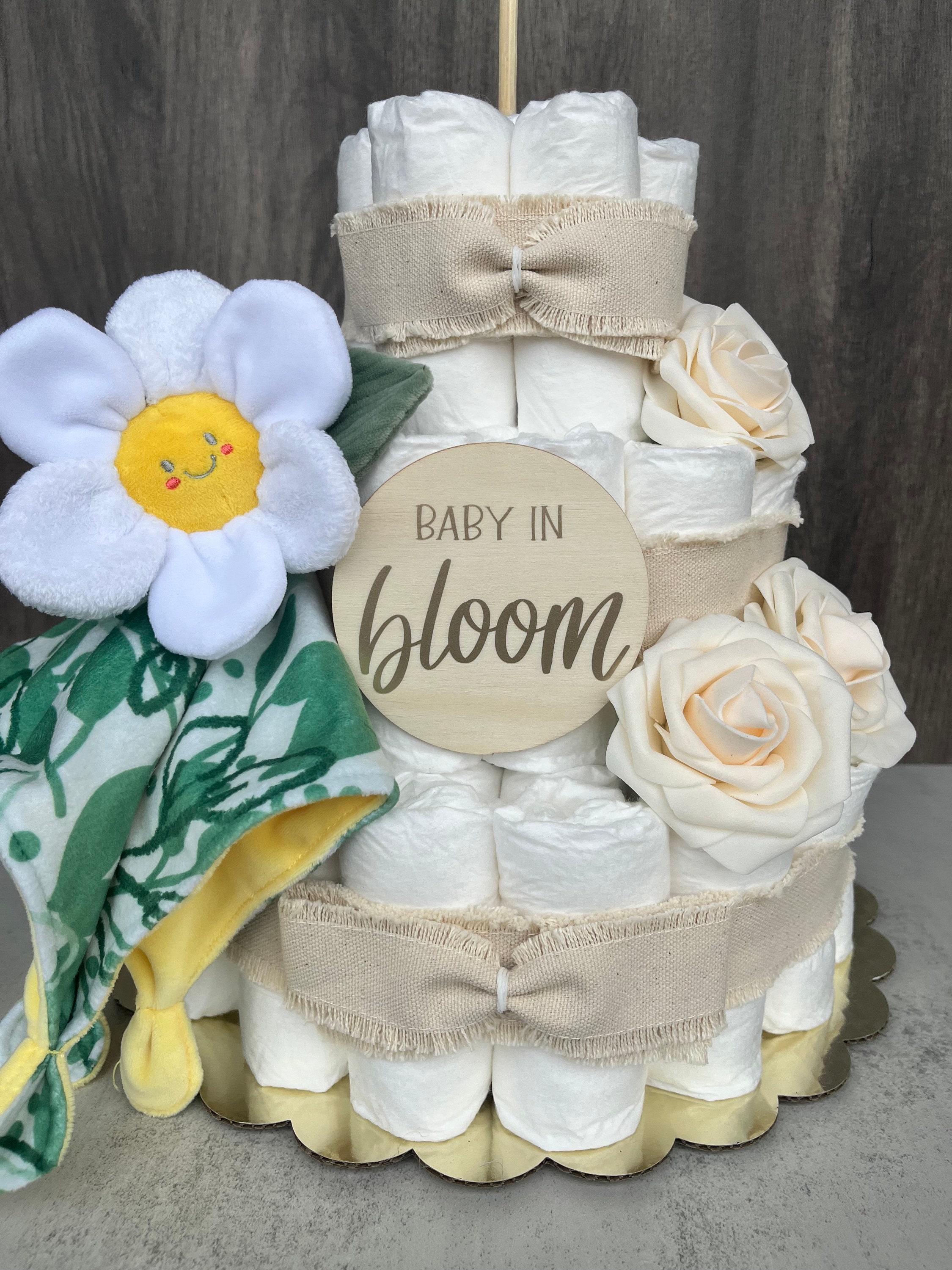 Daisy Diaper Cake Baby Shower Gift Gender Neutral Gift Baby Shower ...