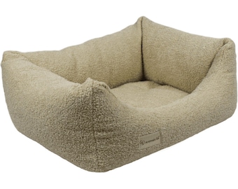 COMFY BOUCLE bed for a dog