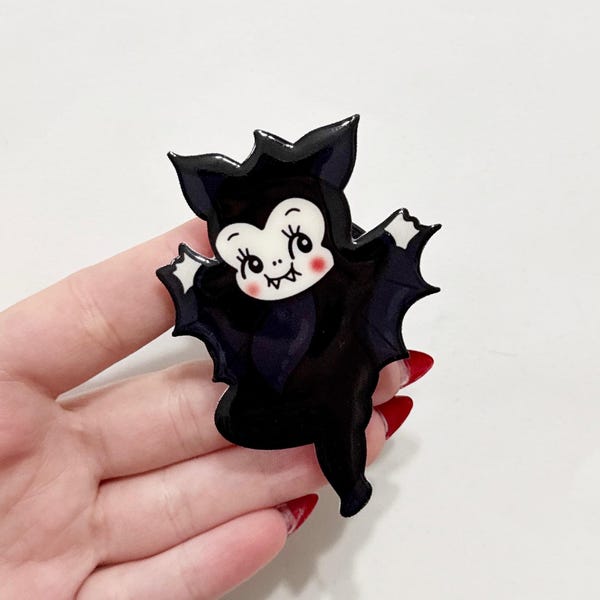 Kewpie Baby Bat Phone Grip: Spooky Halloween Style