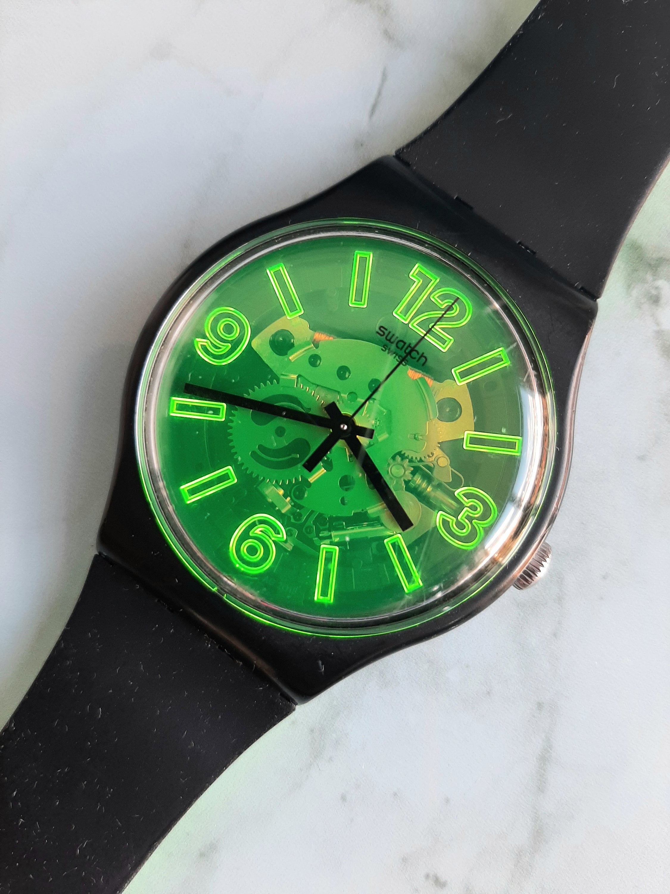 YELLOWBOOST - SUOB166 - Swatch® Official Store