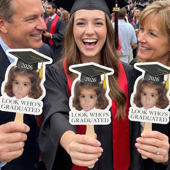 Custom Vintage Childhood Photo Graduation Fan, Personalized Graduation Gift, Class Of 2026 Senior Bestie Prop, Funny High School Grad