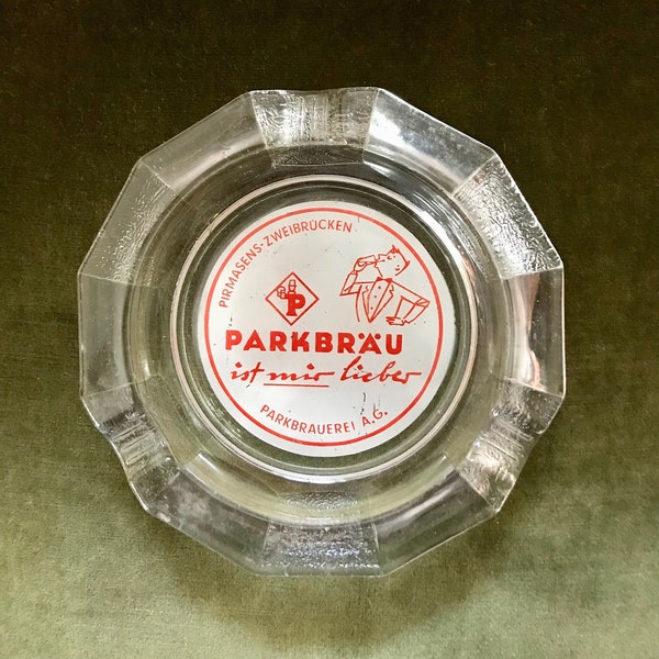 A rare ParkBraü of Zweibrücken glass ashtray from the 1960s very collectible! Great design and so vintage this German classic is so retro!
