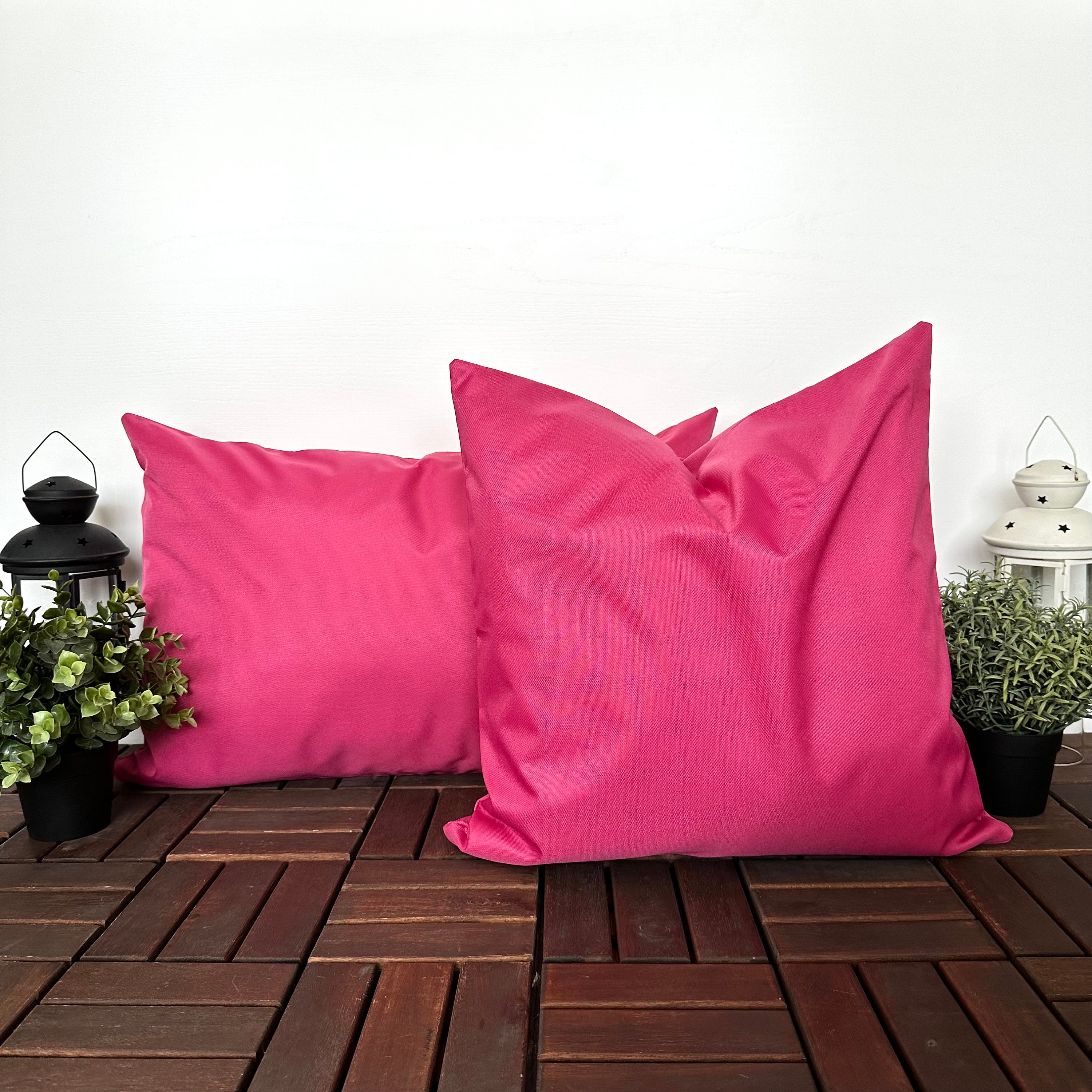 Hot pink outdoor pillow covers hotsell