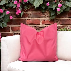 Outdoor Bubblegum Pink Dekokissenbezug, wasser- und schmutzabweisender Pink Kissenbezug, Outdoor Terrasse Veranda Dekokissenbezug, versteckter Reißverschluss