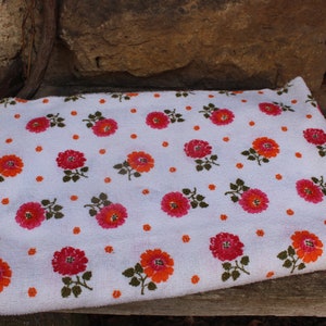 XL vintage terry cloth 363 x 120 cm flower decor pop art vintage 70s GDR