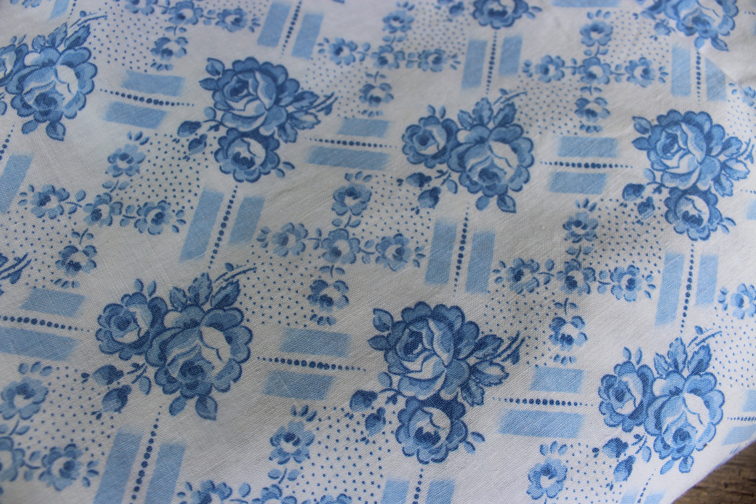 Vintage duvet cover farmer's fabric Mille Fleurs fabric for processing floral decor 30s 40s