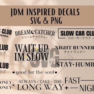Pode incluir: Um conjunto de 10 adesivos digitais com designs inspirados no Japão. Os adesivos incluem frases como "Lonely Drivers Club", "Dreamcatcher", "Slow Car Club", "Sad Boyz Club", "Wait Up Im Slow", "Night Runner", "Send It", "Stay Humble", "Good Vibes Only" e "Cursed".