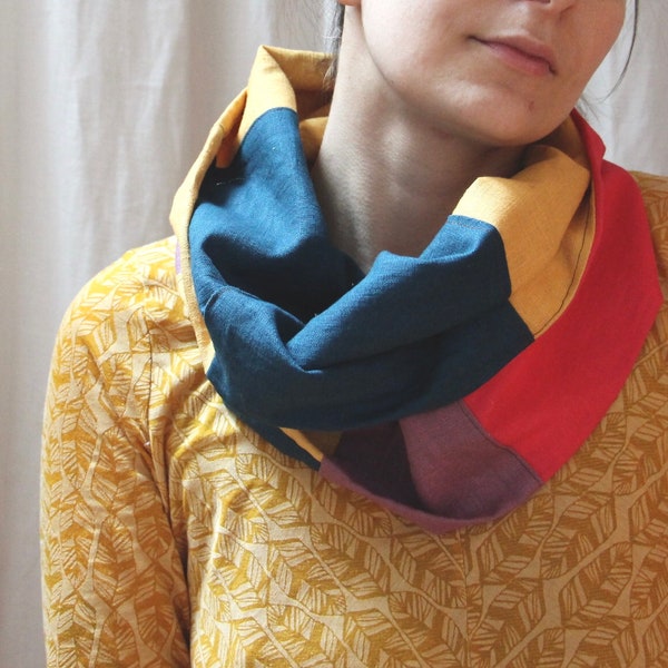 grand snood en patchwork de lin jaune moutarde, bleu canard, rose framboise et parme