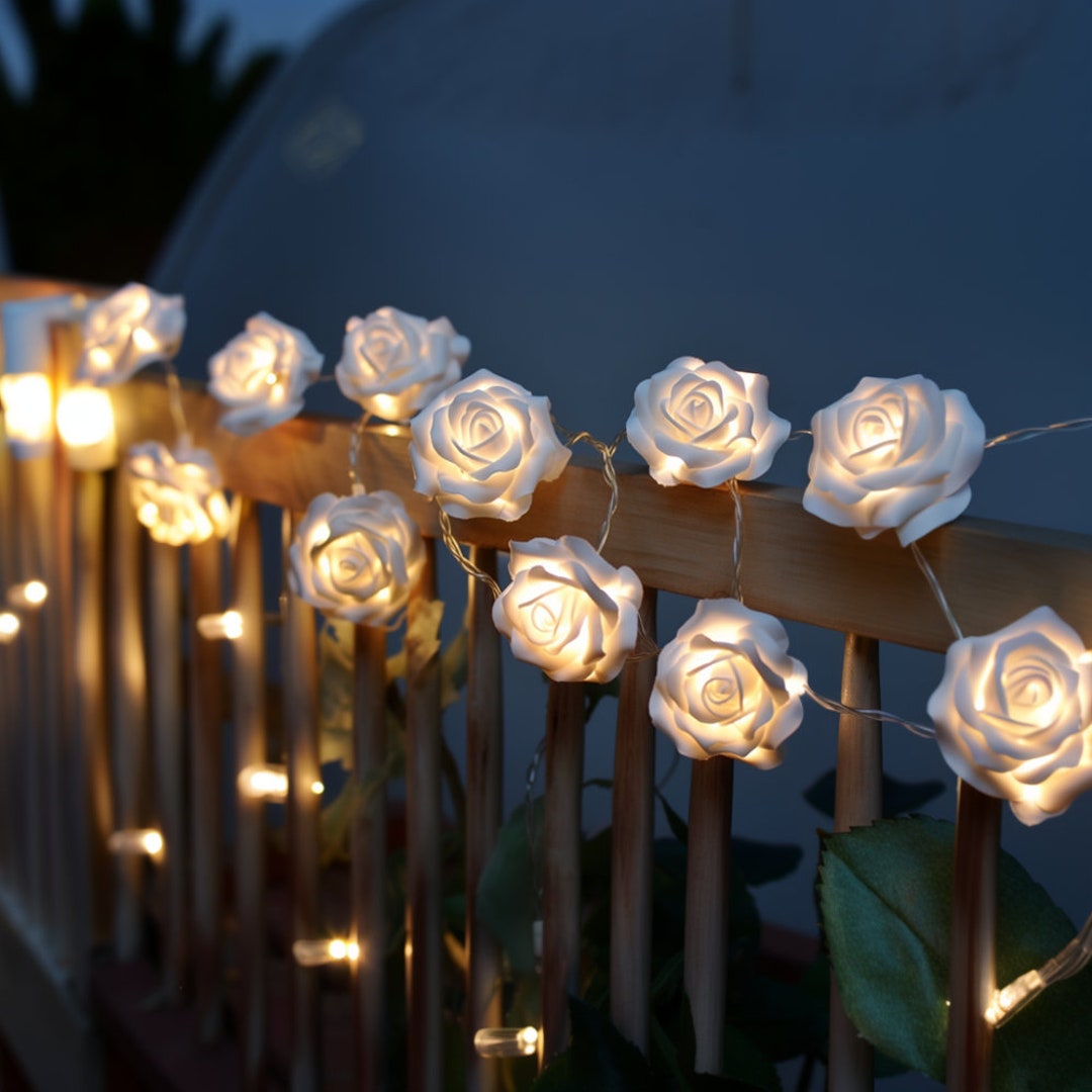 Enchanting White Rose Flower Fairy Lights Batterypowered LED String