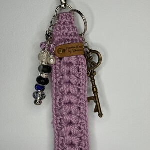 Wristlet keychain