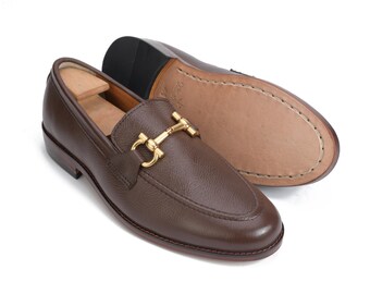 Horsebit loafers Mens Mild Grain Calf leather Gold Buckle Mens Dress Shoes Handmade Leather Sole Casual Slip Ons