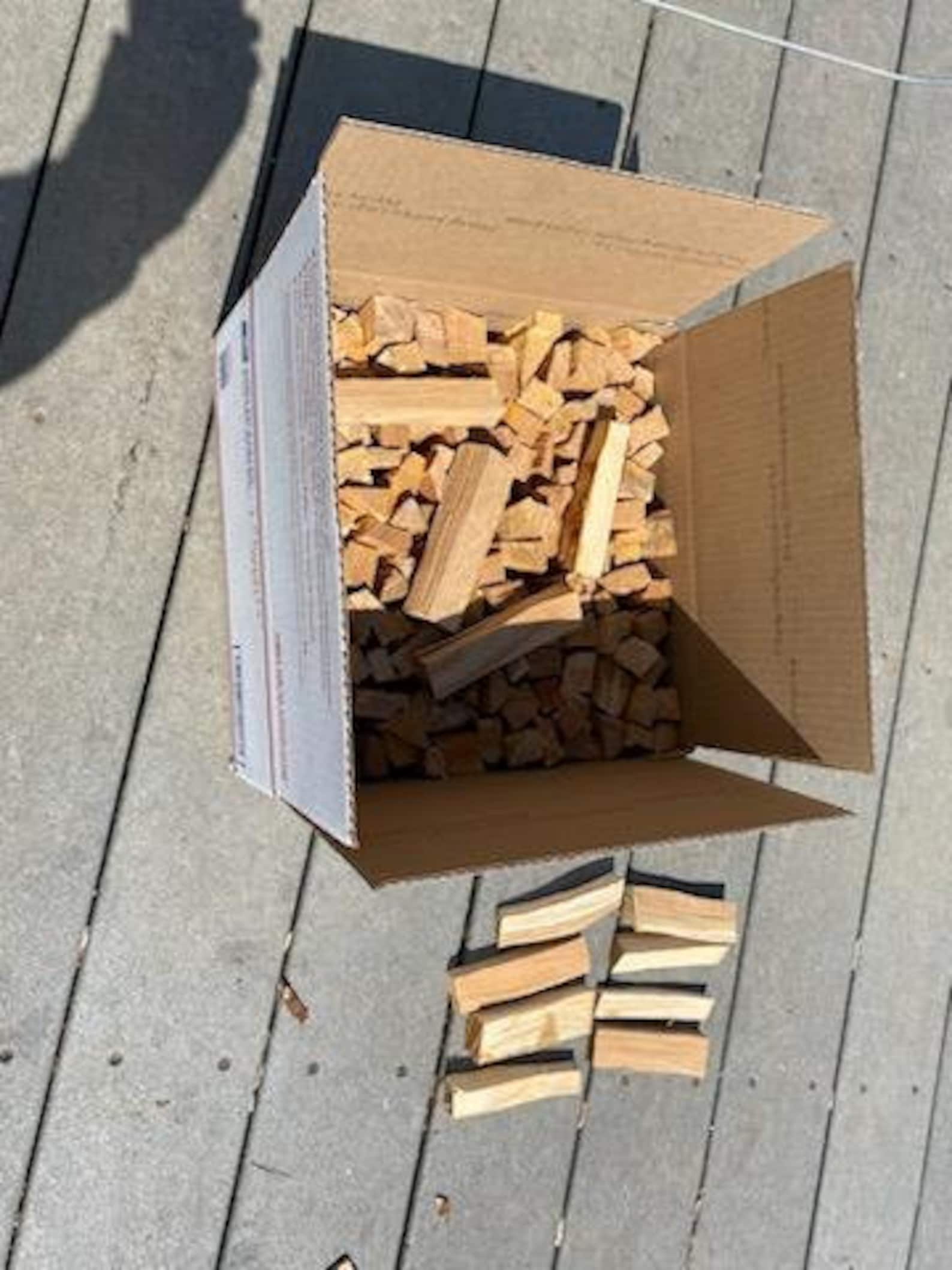Kiln Dried Tiny Firewood Perfect for Solo Stove Mesa, Pi, or Ooni Table