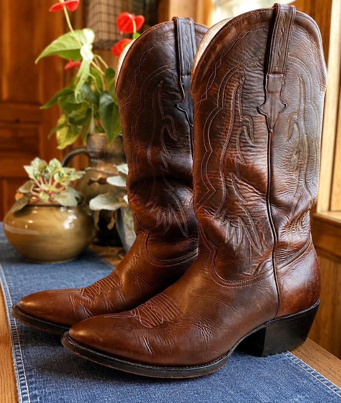 Don Quijote Boots - Etsy