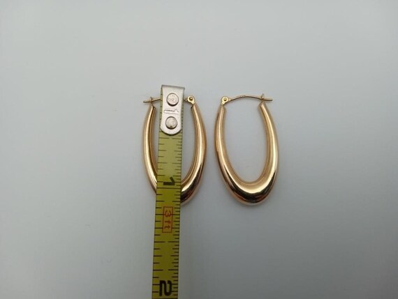 Beautiful 14kt Gold Hoop Earrings - image 6