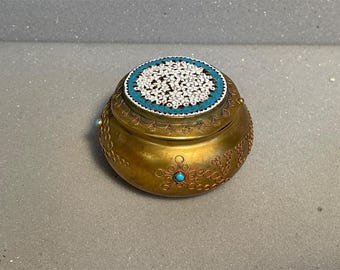 Jolie petite boîte à petits bijoux en bois peinte