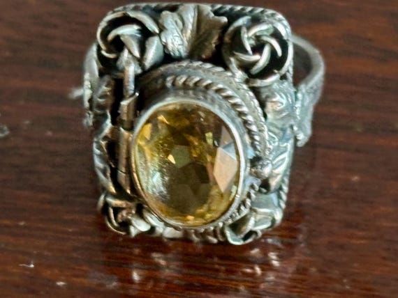 Unique Sterling Silver Ring with Secrect Compartm… - image 7