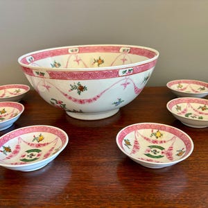 Lovely Vintage Japanese Porcelain ware Pink & Green Floral Large Swag Bowl with Small Matching Bowls