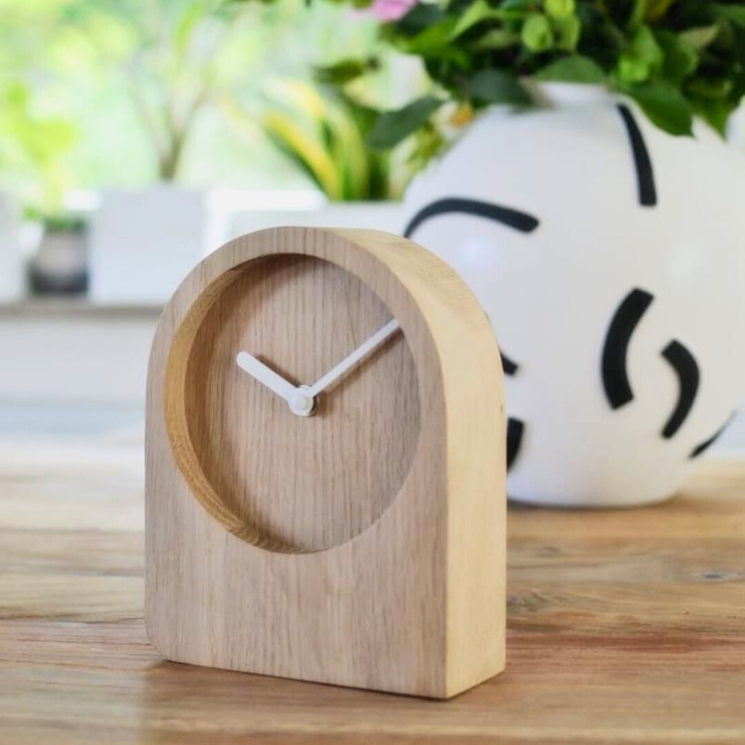 Table Top Wooden Clock, Mechanical Wooden Clock,nature Design Clock