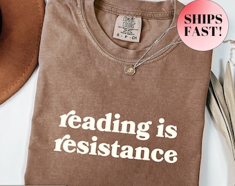 Camiseta "Leer es Resistencia", camiseta "Colores Confortables" para amantes de los libros, camiseta "Libros Prohibidos", camiseta "Bibliófilo", regalo literario, camiseta "Bibliotecario"