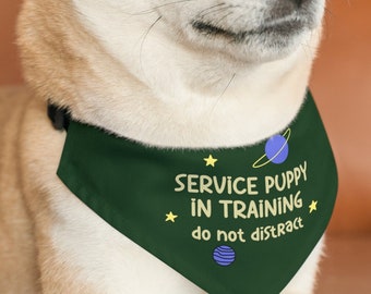 Puppy training Bandana | Puppy in training, do not distract (green) | Sizes S;M;L; XL