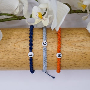 Armband mit personalisiertem Buchstabe