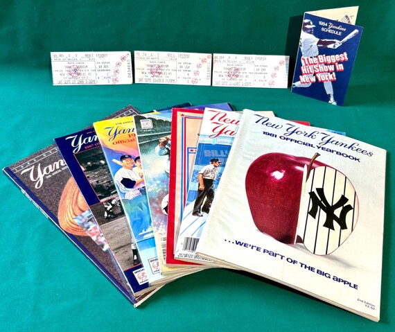 洋書 NewYork YANKEES 1984 oficial yearbook New York Yankees - Official Yearbook 1984 | eBay