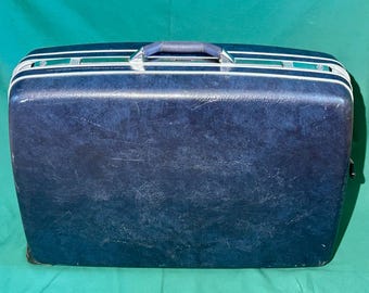 Samsonite Profile II Suitcase Wheeled Hard Side Luggage Dark Blue Navy 1970s Vintage