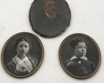Lot 3 Portraits Broche Photo Ancien Style Portrait Homme 1875