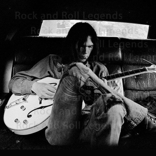 Neil Young fait un tour 1970