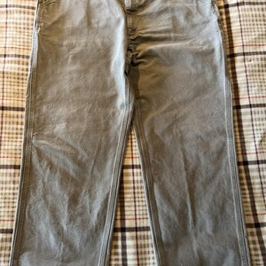 Carhartt Men’s Pants 42x32 Gray Dungaree Fit Duck Canvas Utility Work Pant image 2
