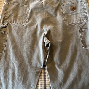 Carhartt Men’s Pants 42x32 Gray Dungaree Fit Duck Canvas Utility Work Pant image 10