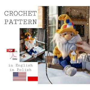 Könnte beinhalten: Eine Häkelanleitung für eine Zwergenpuppe. Die Puppe hat einen gelben Hut mit roten, weißen und blauen Akzenten, einen langen weißen Bart und trägt eine gelbe Jacke und blaue Hose. Der Text "CROCHET PATTERN" steht oben.