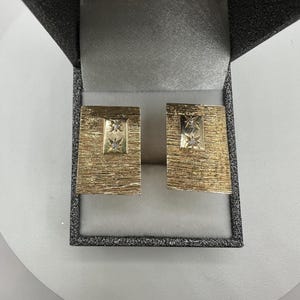 14k Yellow Gold Diamond Cuff Links