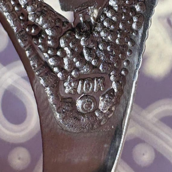 10k Black Hills Gold Eagle Ring - image 6