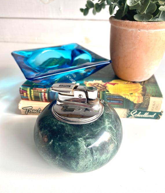Vintage Round Green Onyx Table Lighter | marble lighter | smoking accessories | Tobacciana | Ashes | smooth stone | MCM | retro | Home Decor